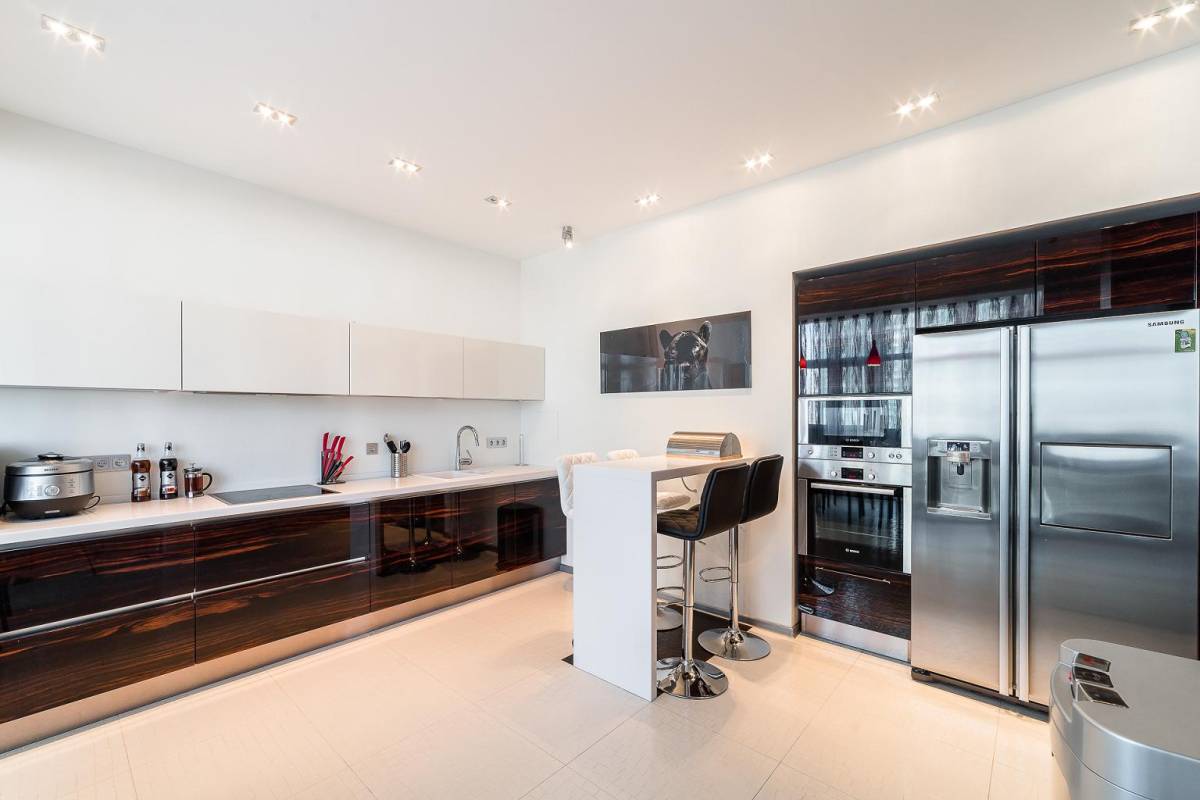 Cucina Gicinque, tavolo, sedie e sgabelli Miniforms